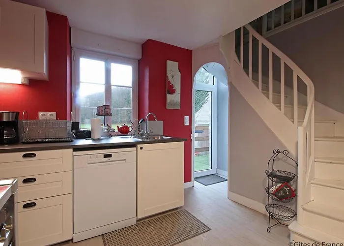 Grande Maison Familiale Avec Jardin Et Animaux Acceptes Pres De La Voie Verte - Fr-1-497-132 *