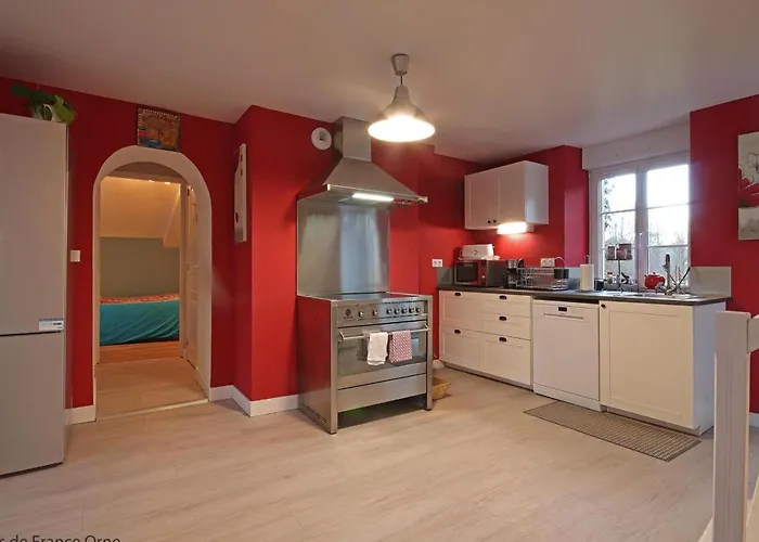 Grande Maison Familiale Avec Jardin Et Animaux Acceptes Pres De La Voie Verte - Fr-1-497-132 Dompierre (Orne)