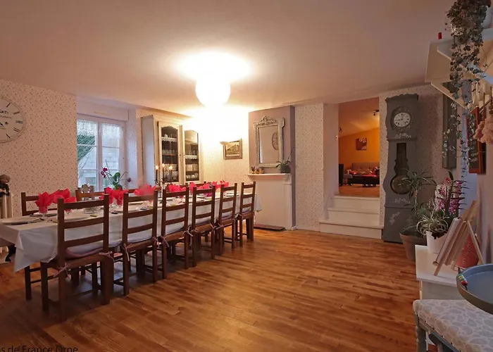 בית נופש Grande Maison Familiale Avec Jardin Et Animaux Acceptes Pres De La Voie Verte - Fr-1-497-132 *